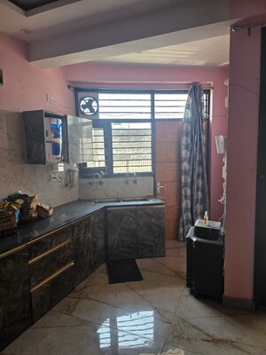 Attached Bathroom in 1 BHK Apartment at Patiala Road – for Rent