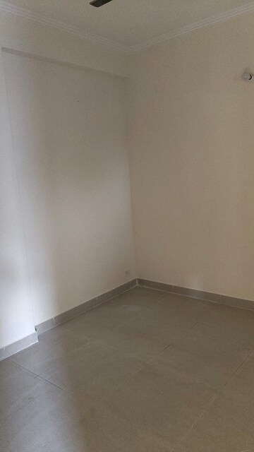 Room in 2 BHK Apartment at Saviour Green Arch, Tech Zone 4 Greater Noida – for Sale