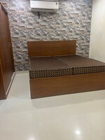 1 BHK + Pooja Room 75 Sq.Yd. Apartment in VIP Road