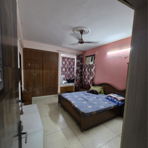 Bedroom in 6+ BHK Independent House at Sector 40 – for Sale