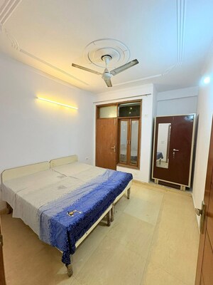 Bedroom in 1 BHK Builder Floor at Saket – for Rent