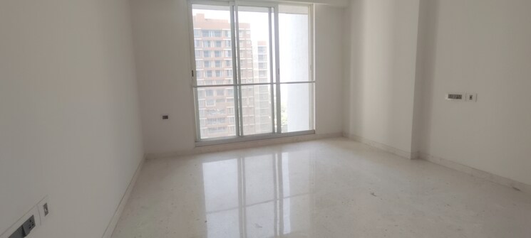 Room, goregaon west 3 Bedroom 1120 Sq.Ft. Builder Floor In Goregaon West Mumbai 9529512