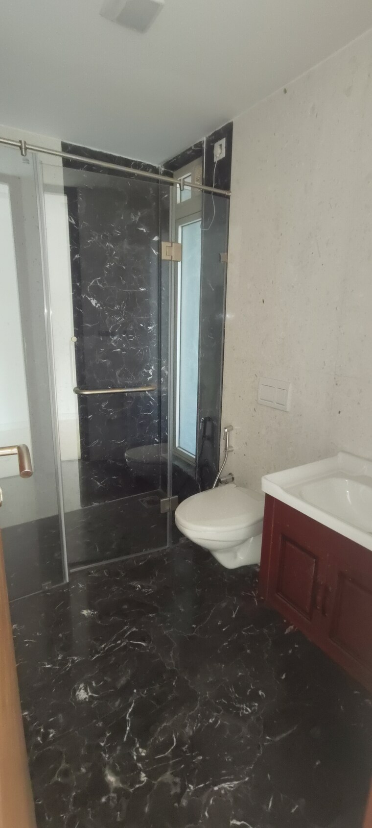Bathroom, goregaon west 3 Bedroom 1109 Sq.Ft. Builder Floor In Goregaon West Mumbai 9529499