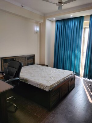 Bedroom in 4 BHK Apartment at Parsvnath Exotica, Sector 53 – for Sale