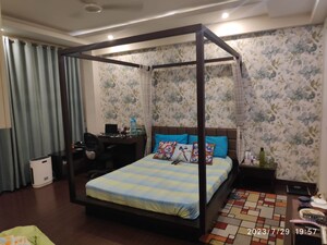 Bedroom in 4 BHK Apartment at Parsvnath Exotica, Sector 53 – for Sale