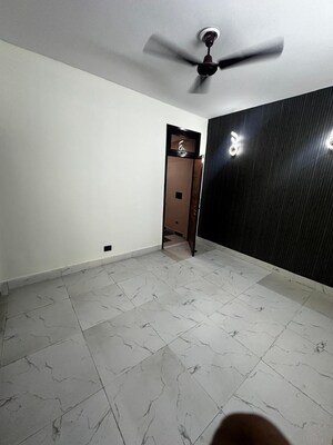 Room in 6+ BHK Independent House at Sector 31 – for Sale