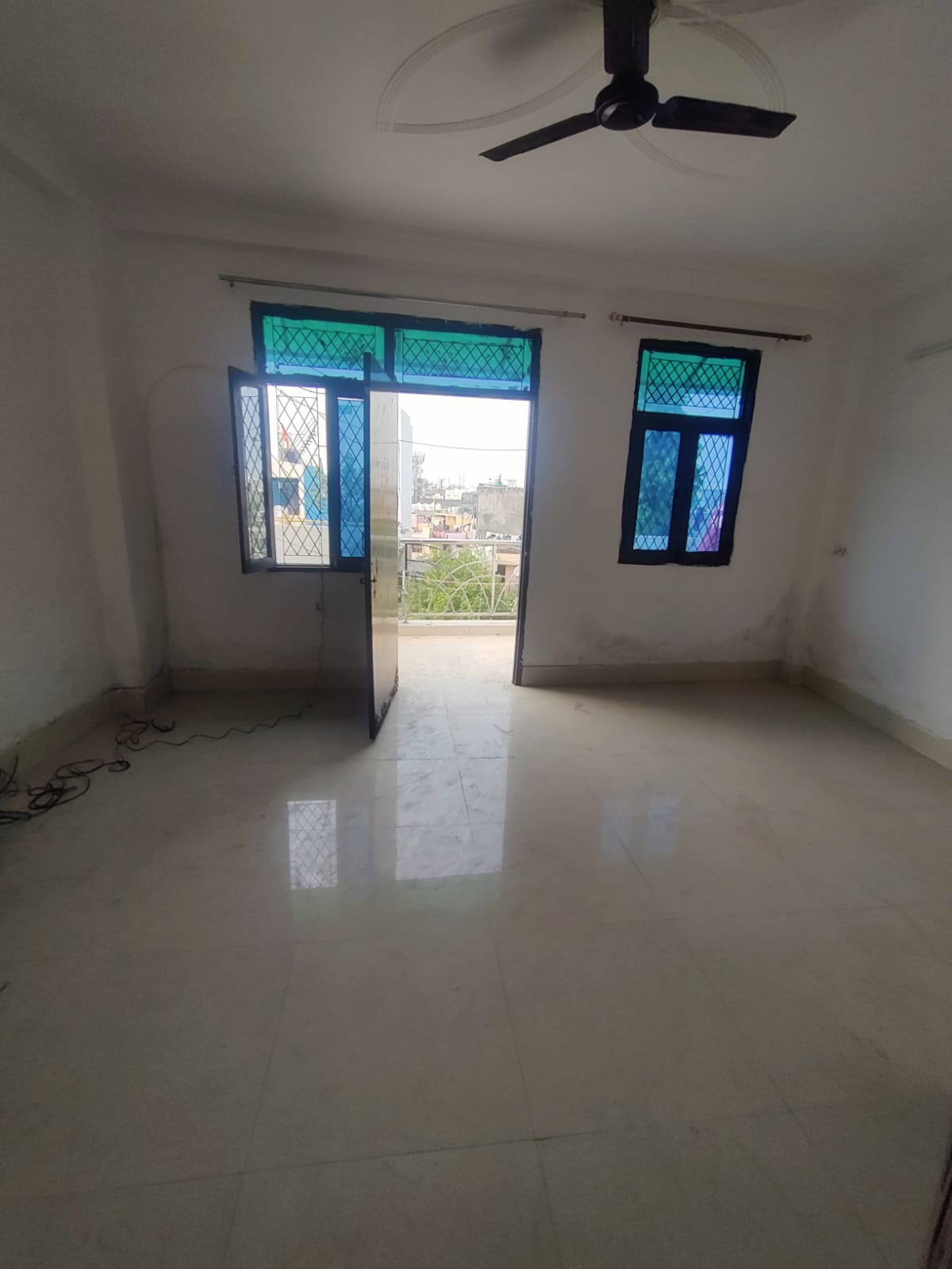 2 BHK + Servant Room Builder Floor For Rent in Mayur Vihar 1
