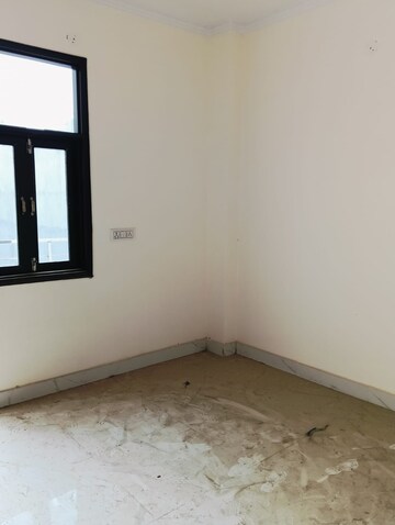 Room in 2 BHK Builder Floor at Burari – for Rent