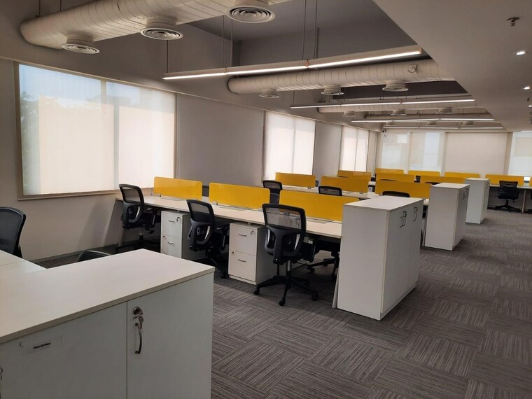 Team Area, viman nagar Commercial Office Space 8300 Sq.Ft. In Viman Nagar Pune 9529658