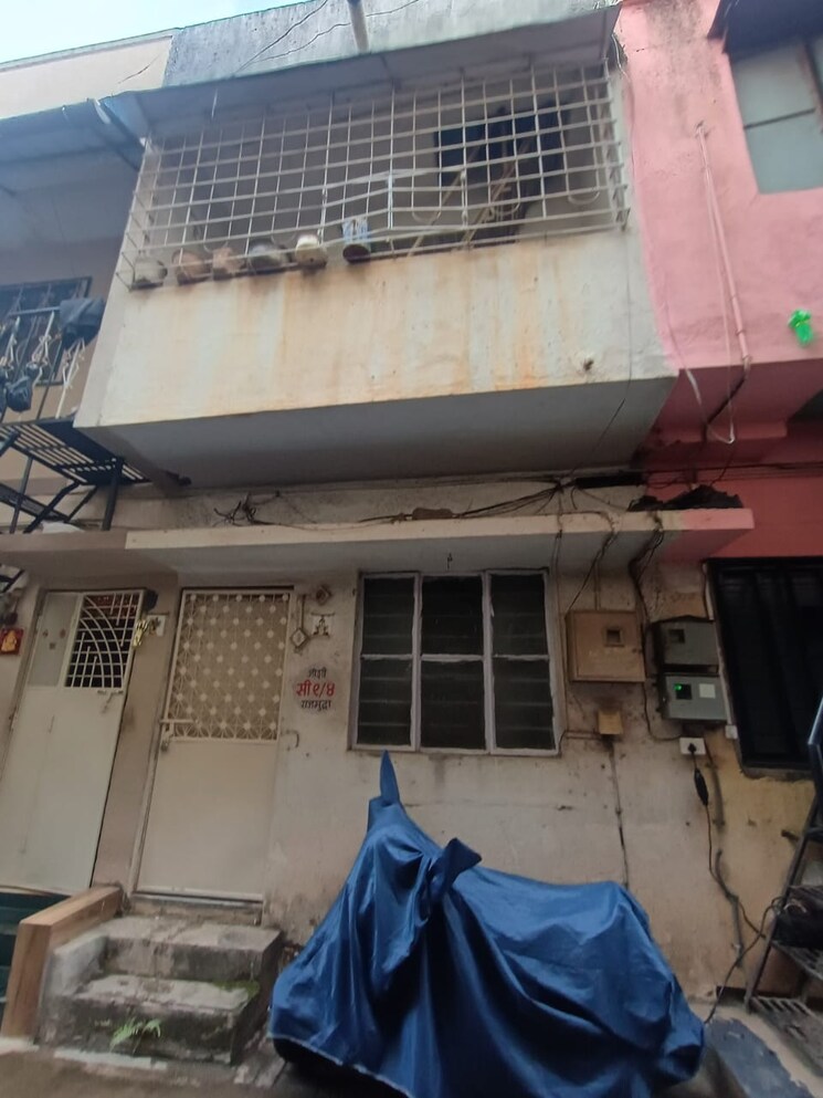 Master Bedroom, dhankawadi 1 Bedroom 450 Sq.Ft. Independent House In Dhankawadi Pune 9529676