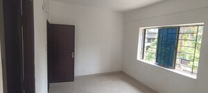 Room in 3 BHK Apartment at Kaikhali – for Sale