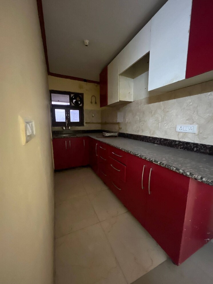Kitchen, chattarpur 1 Bedroom 450 Sq.Ft. Builder Floor In Chattarpur Delhi 9529726