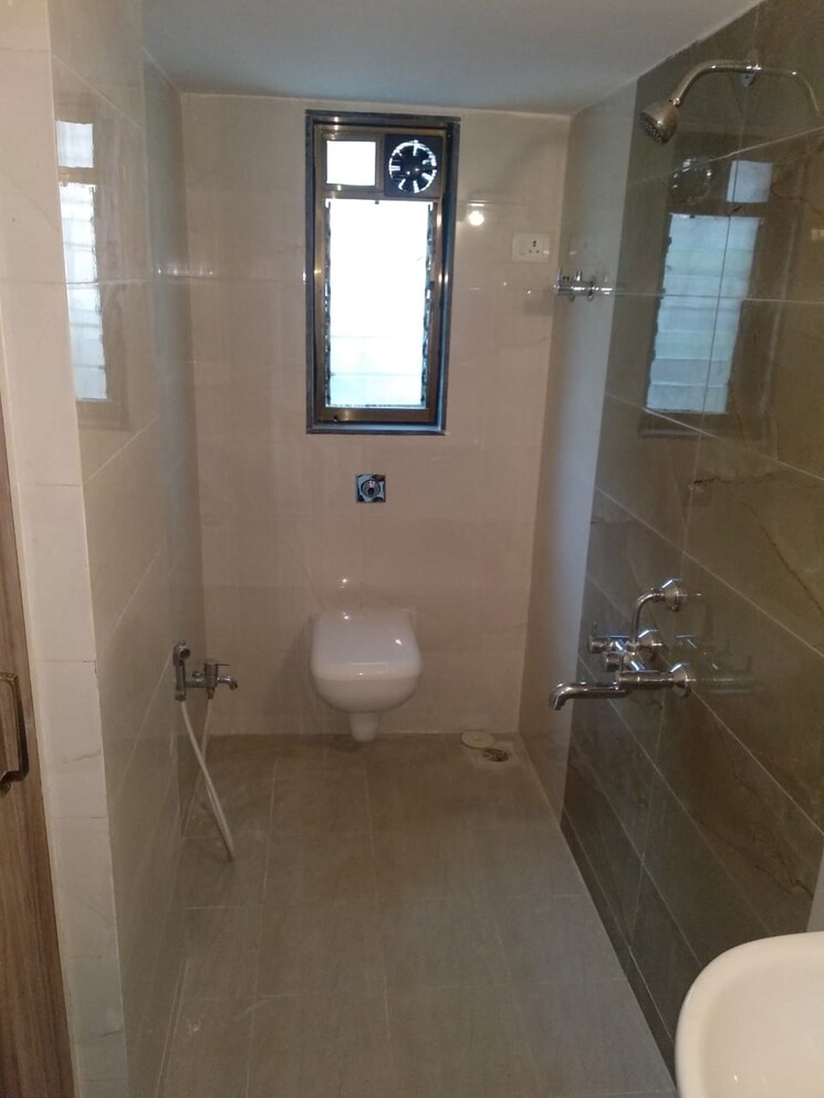 Bathroom, chembur-gaothan 2 Bedroom 575 Sq.Ft. Apartment In Chembur Mumbai 9529782