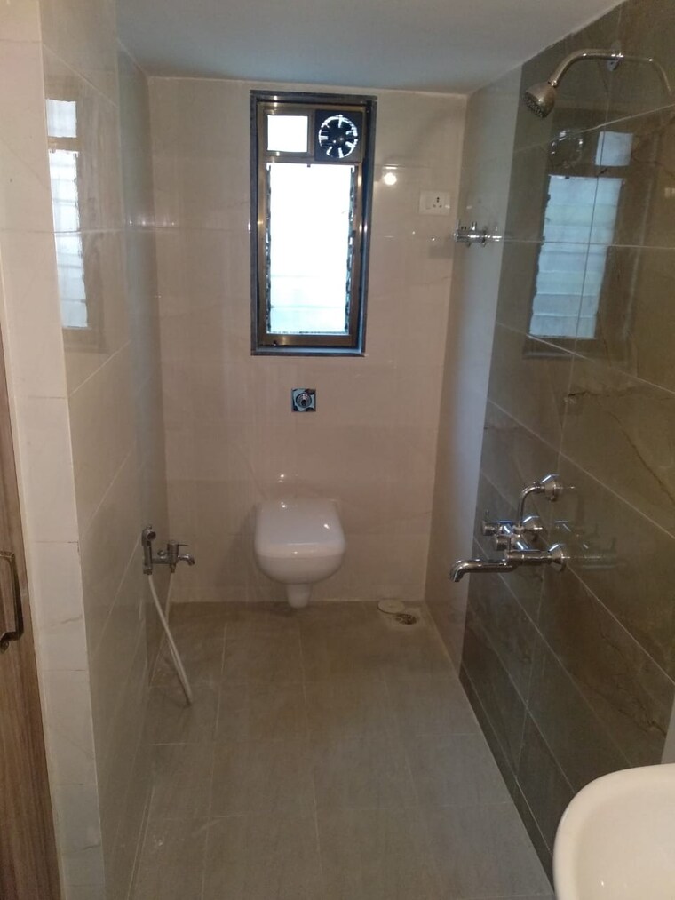 Bathroom, chembur-gaothan 2 Bedroom 575 Sq.Ft. Apartment In Chembur Mumbai 9529782
