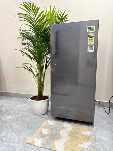 Furnished Amenities in 1 BHK Builder Floor at Sector 27 – for Rent