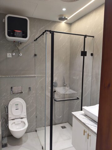 Attached Bathroom in 3.5 BHK Apartment at Ireo The Corridors, Sector 67a – for Sale