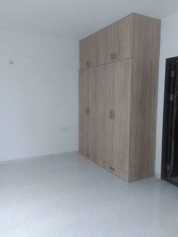 Room in 3 BHK Apartment at SNN Raj Lake View Phase II, Btm Layout – for Rent