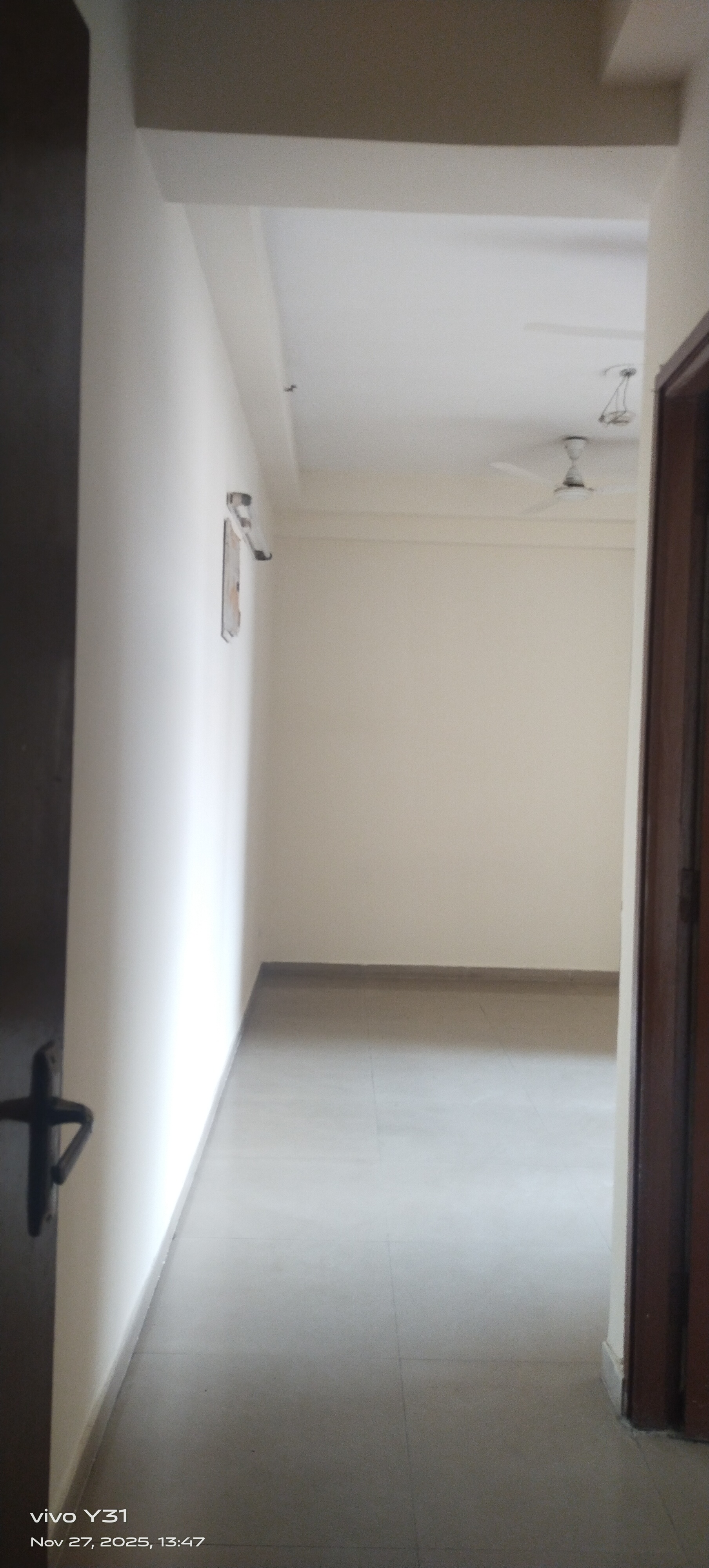 2.5 BHK + Study Room Apartment For Rent in Mahagun Mywoods