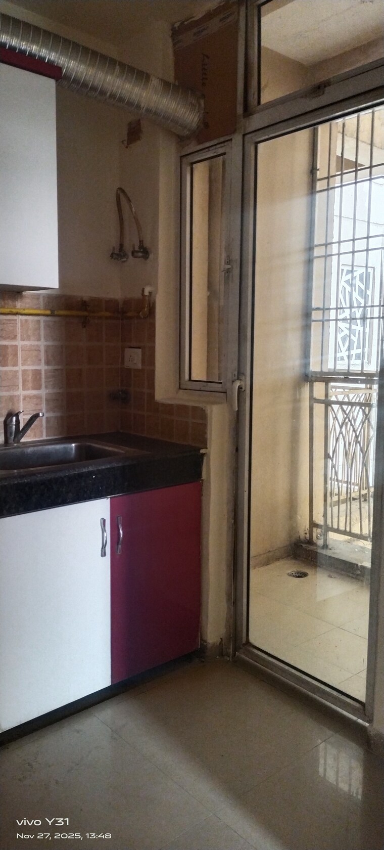 Kitchen, mahagun-mywoods 2.5 Bedroom 1110 Sq.Ft. Apartment In Sector 16c Greater Noida Greater Noida 9529869