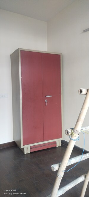 Furnished Amenities in 2.5 BHK Apartment at Mahagun Mywoods, Sector 16c Greater Noida – for Rent