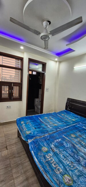 Bedroom in 2 BHK Builder Floor at Dwarka Mor – for Rent