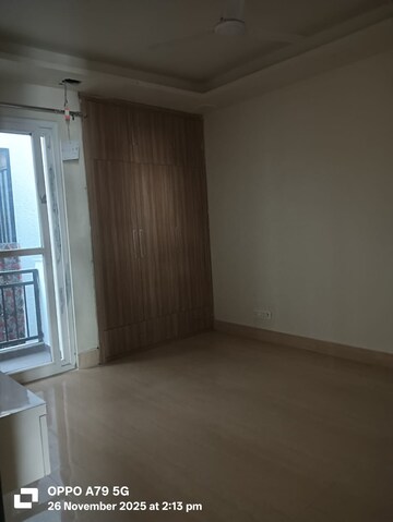 Room in 3.5 BHK Villa at Sahastradhara Road – for Rent