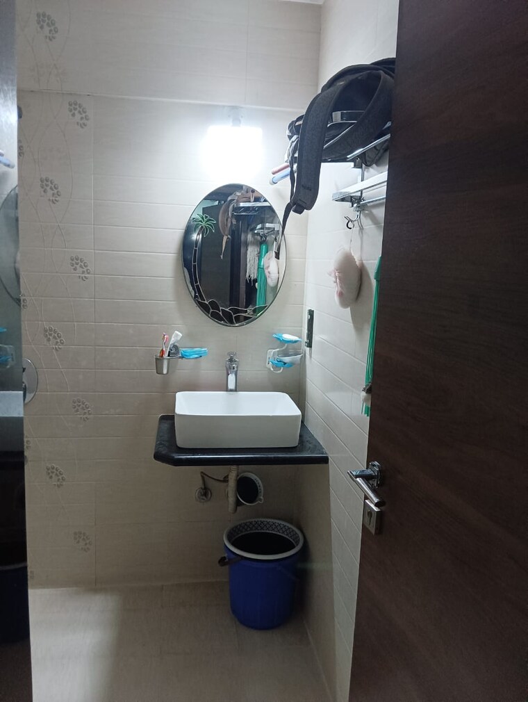 Bathroom, nidhaan-ankur 2 Bedroom 746 Sq.Ft. Apartment In Govandi East Mumbai 9529870