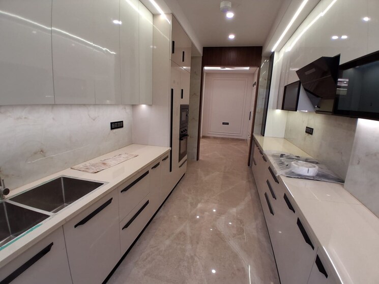 Kitchen, emaar-the-enclave 3 Bedroom 1920 Sq.Ft. Apartment In Sector 66 Gurgaon 9529916