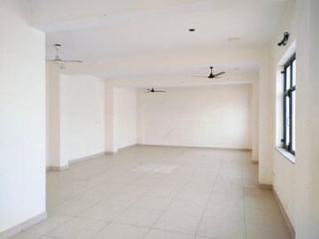  Office Space For Rent in Sector 2