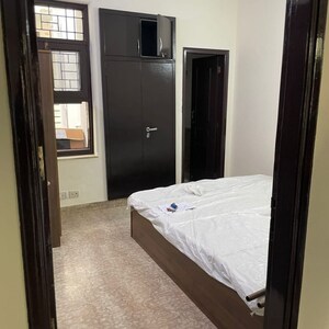 Bedroom in 6 BHK Independent House at Sector 40 – for Sale