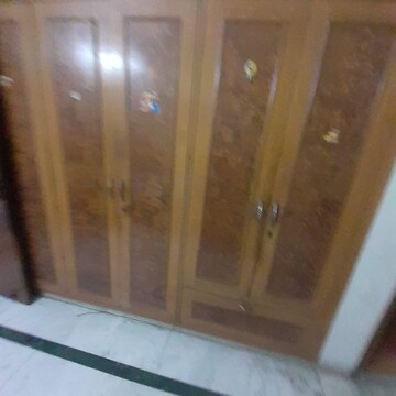 Furnished Amenities in 1 BHK Independent House at RWA Apartments, Sector 31 – for Rent