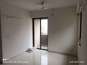 Room in 3 BHK Apartment at South Bopal – for Rent