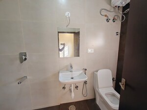 Bathroom in 4 BHK Apartment at Elegant Pride Cooke Town, Cooke Town – for Rent
