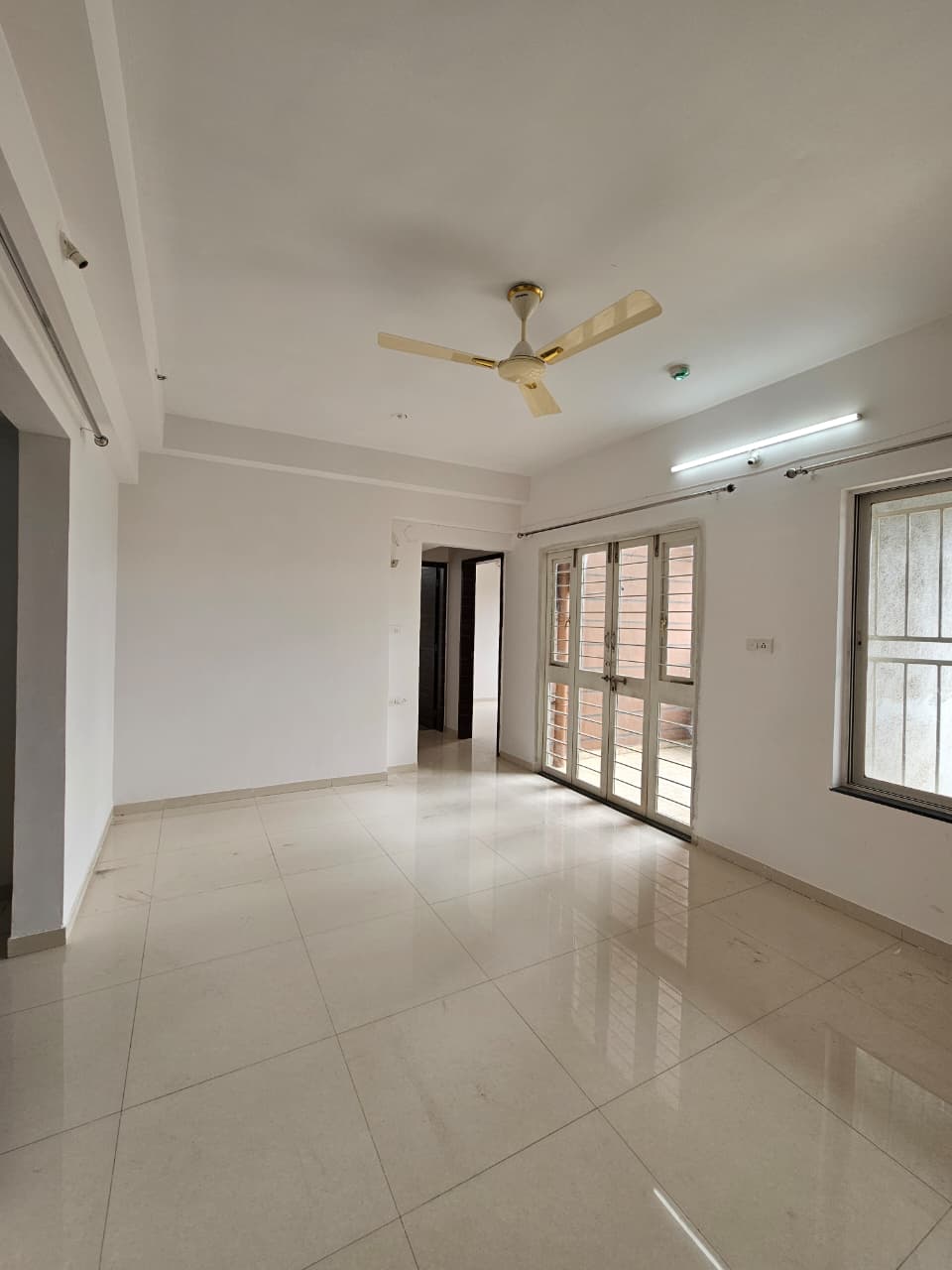 2 BHK Apartment For Rent in Sai Paradise 