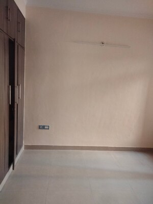 Room in 3 BHK Apartment at Ashiana Palm Court, Raj Nagar Extension – for Sale