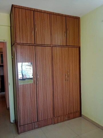 Room in 2 BHK Apartment at Suncity Complex, Powai – for Rent