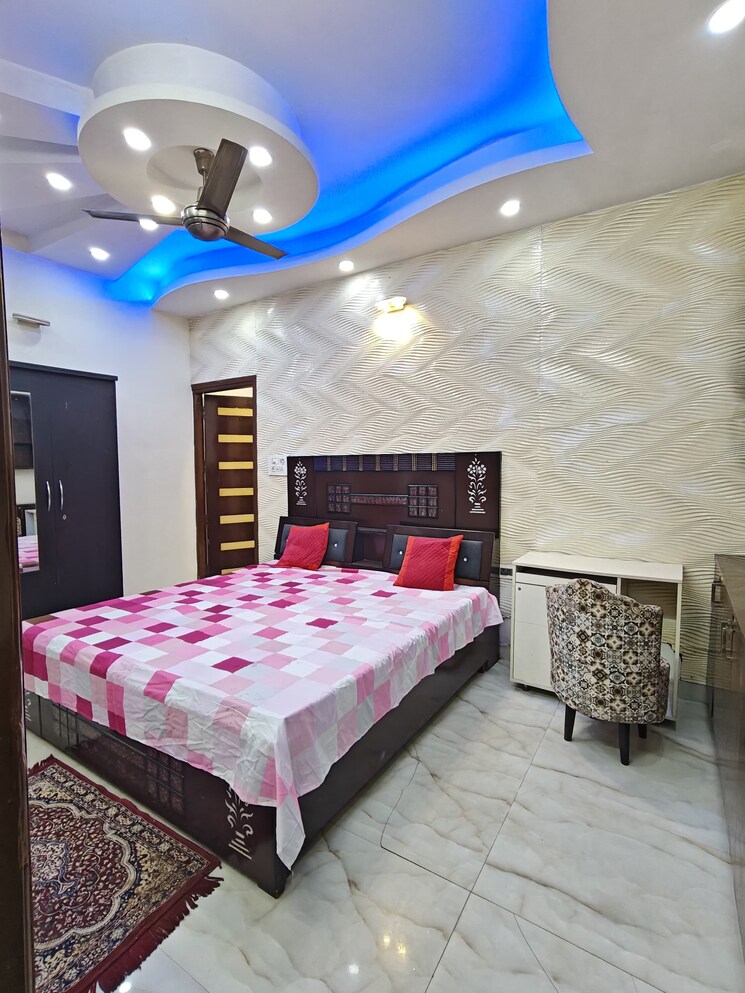 Bedroom, patel nagar 2 Bedroom 1300 Sq.Ft. Builder Floor In Patel Nagar Gurgaon 9530287