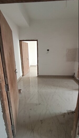 Room in 1 BHK Apartment at Rajarhat – for Sale