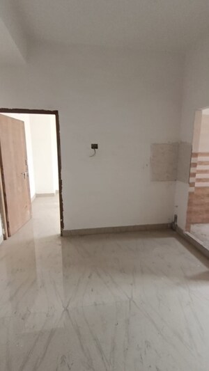 Room in 1 BHK Apartment at Rajarhat – for Sale