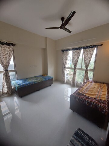 Room in  Pg at Kandivali East – for Rent