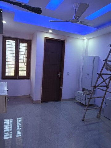 Building Lobby in 3 BHK Builder Floor at Parklands, Sector 85 – for Sale