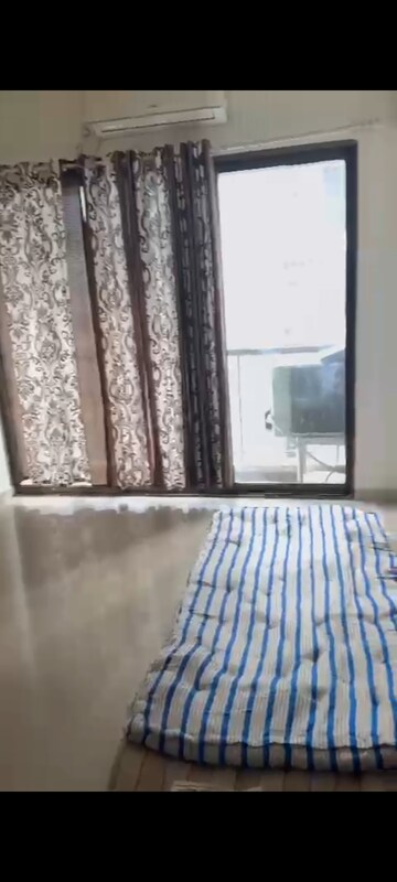 Bedroom in 2 BHK Apartment at Man Opus, Mira Road – for Rent