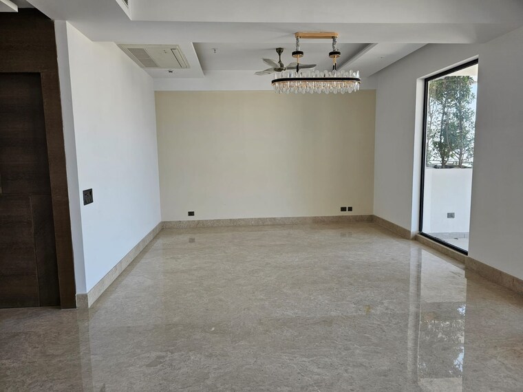 Room, aba-county-107 4 Bedroom 3501 Sq.Ft. Apartment In Sector 107 Noida 9530360
