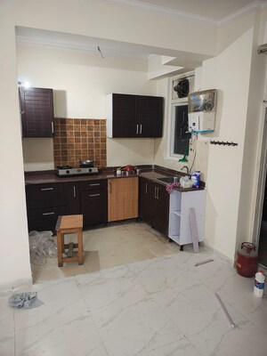 2 BHK Apartment For Rent in Amrapali Zodiac, Sector 120