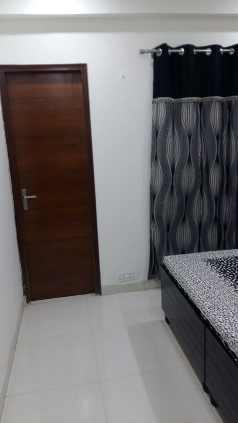 Bedroom, pir machalla 3 Bedroom 1450 Sq.Ft. Builder Floor In Pir Machalla Zirakpur 9530386