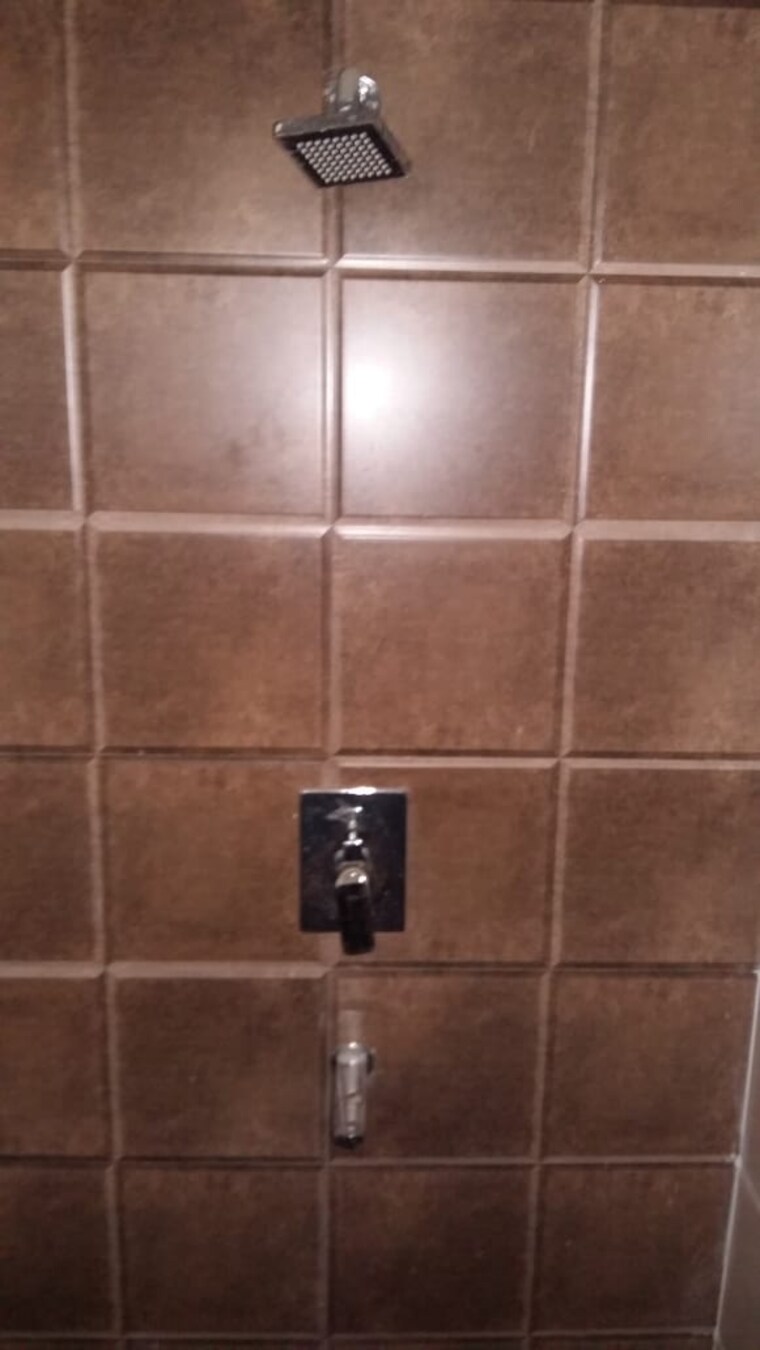 Other, pir machalla 3 Bedroom 1450 Sq.Ft. Builder Floor In Pir Machalla Zirakpur 9530386