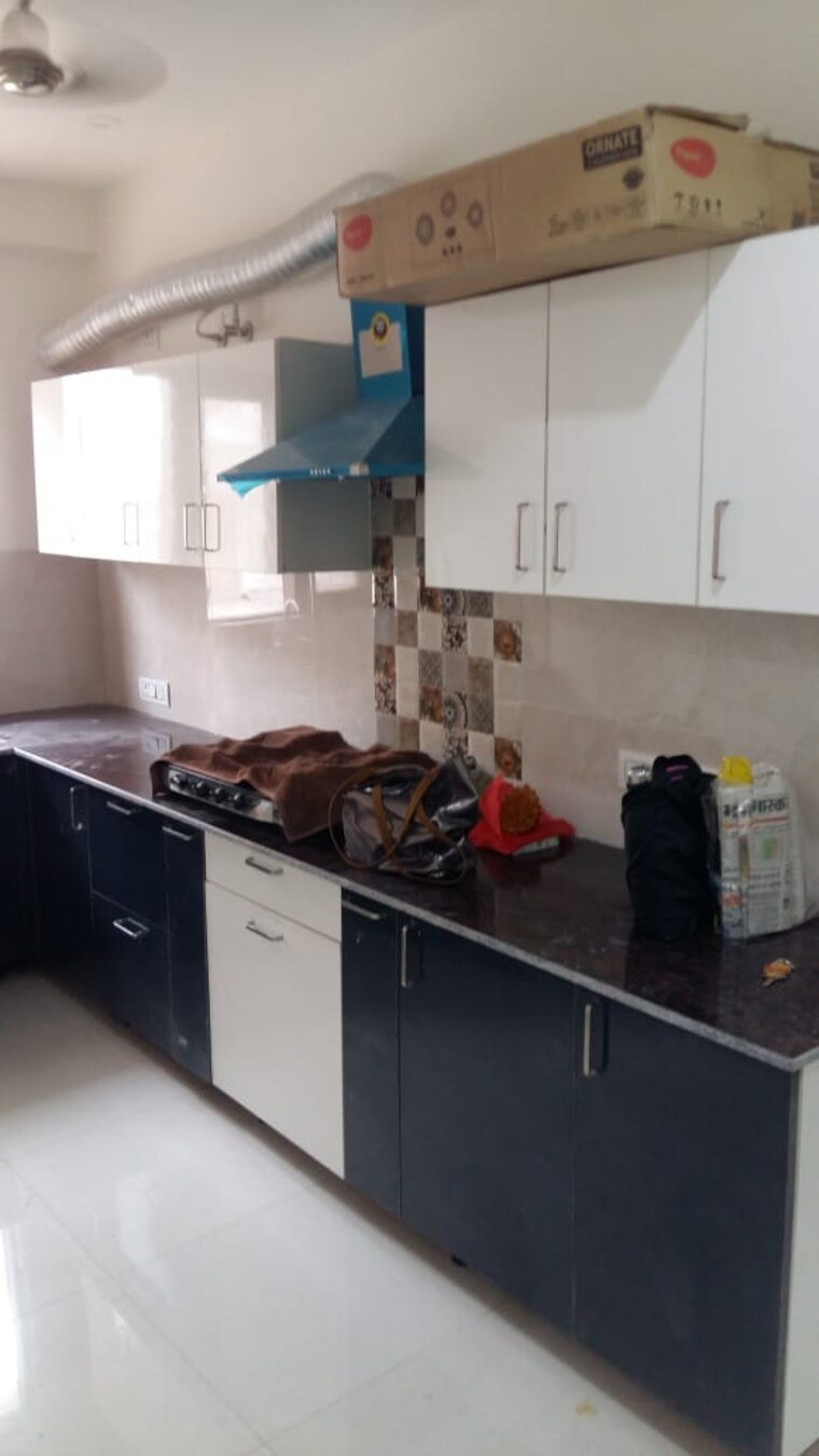 Kitchen, pir machalla 3 Bedroom 1450 Sq.Ft. Builder Floor In Pir Machalla Zirakpur 9530386