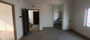 Room in 3 BHK Apartment at Kaikhali – for Sale