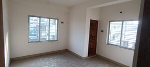 Room in 3 BHK Apartment at Kaikhali – for Sale