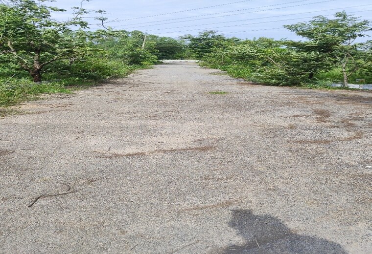 undefined, shamirpet  121 Sq.Yd. Plot In Shamirpet Hyderabad 9530640